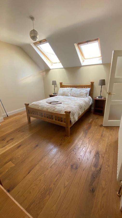 Geoghegans Magpie Bar And B&B Glin Exterior foto